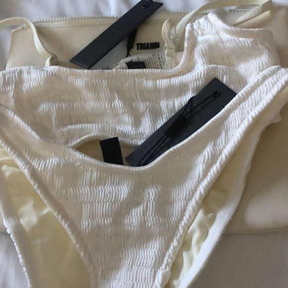 TRIANGL MACI - SYRUP CHEEKY SET WITH BAG NWT - Picture 7 of 7